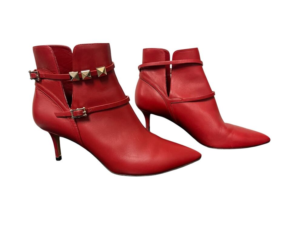 Valentino Garavani Red Leather Rockstud Buckle Accents Boots Size 39 / US 9